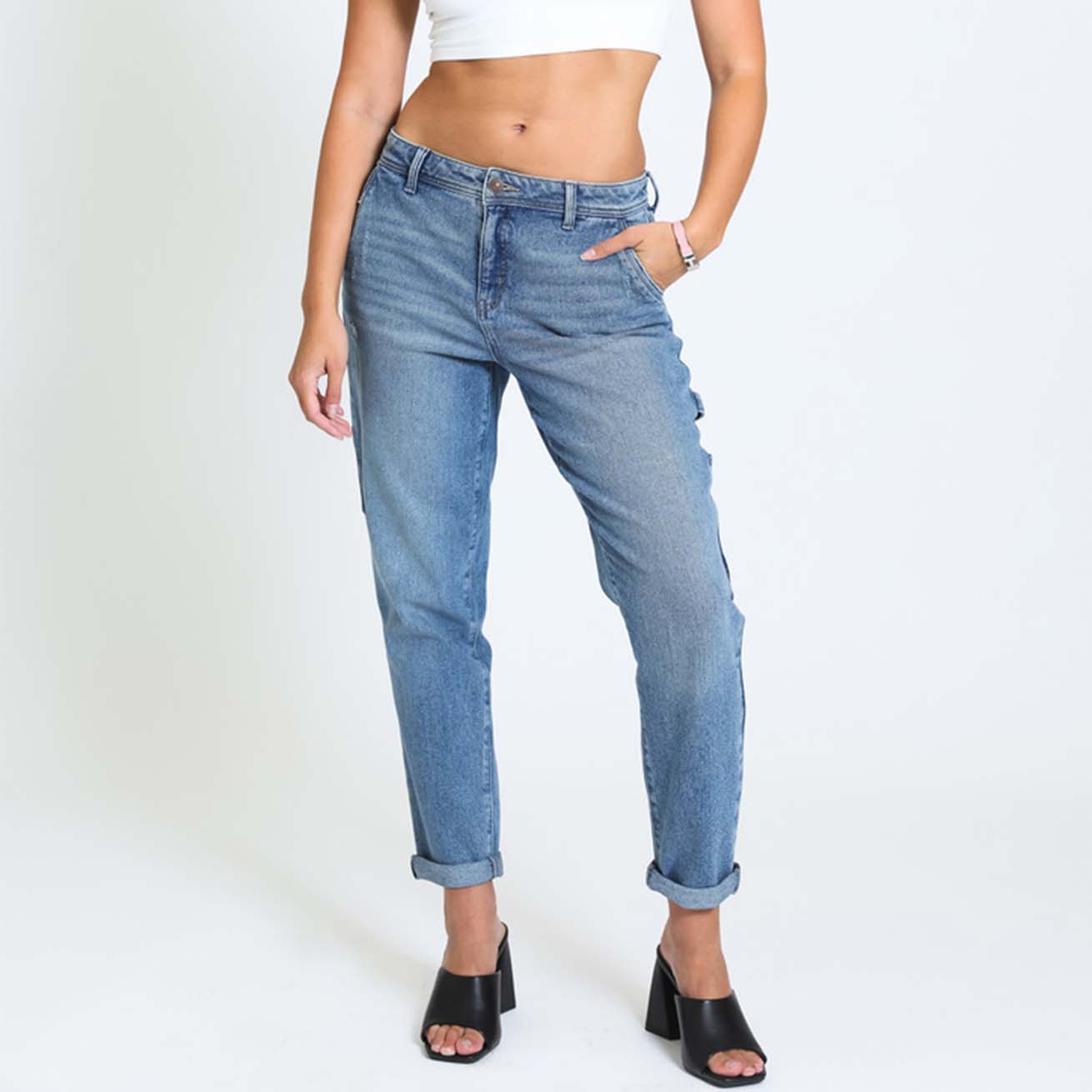 Be-girl brand Ladies stretch denim Capri jeans size 14 black denim wash  #NC-220