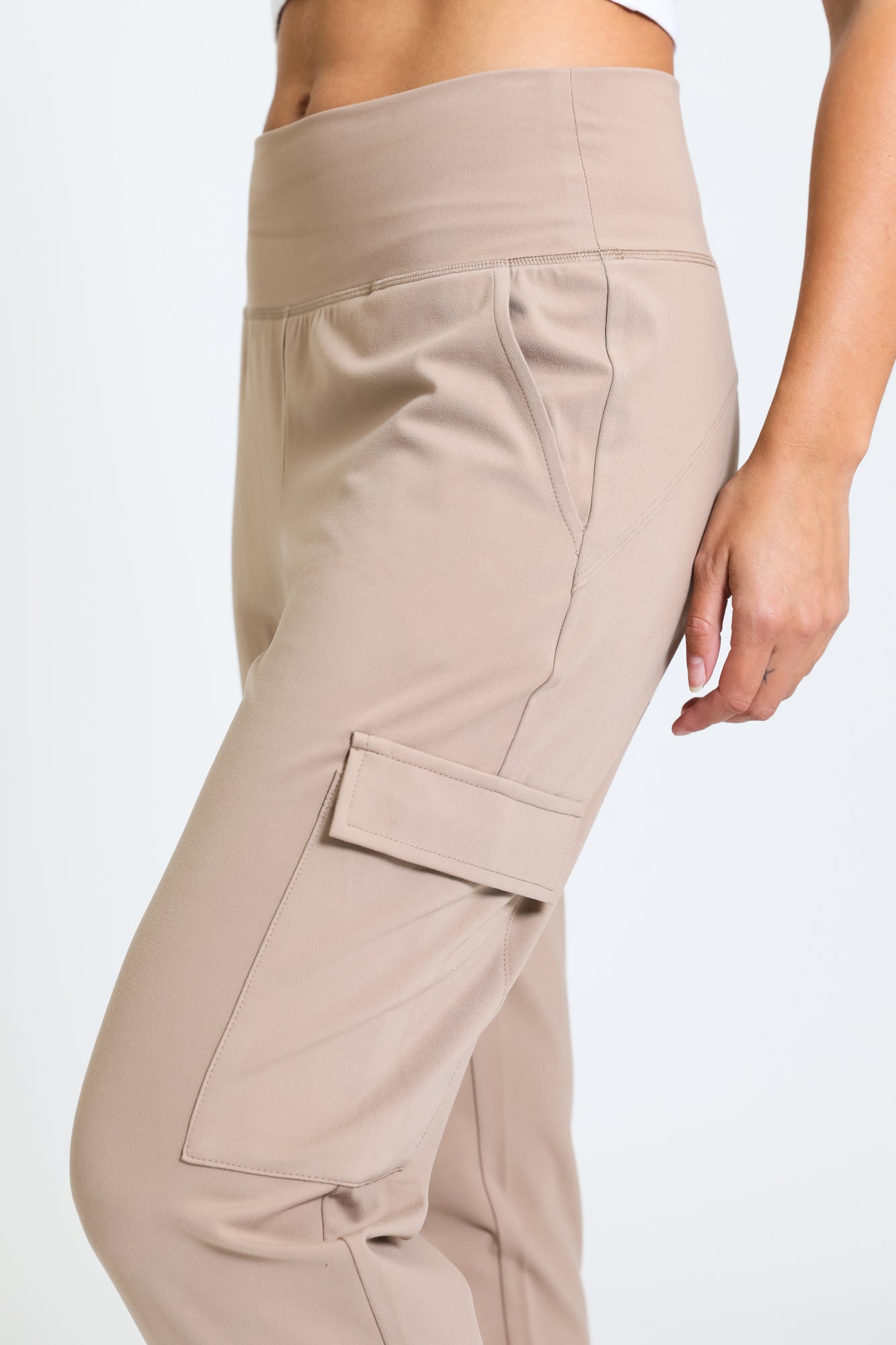 Athleta 2024 utility jogger